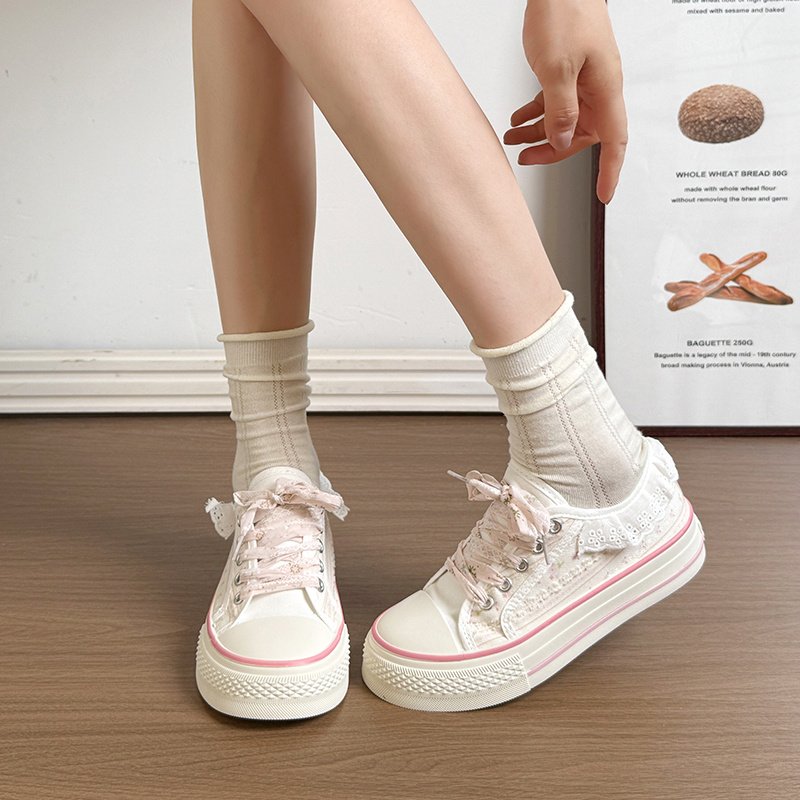 New Canvas Shoes
