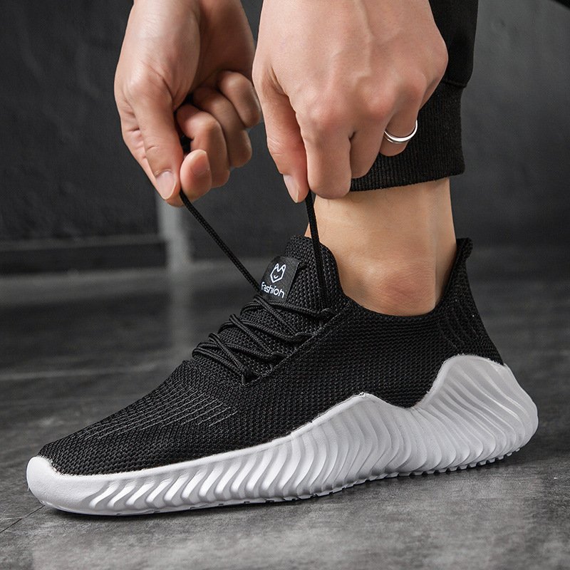 Trendy fashion sneakers - Image 2