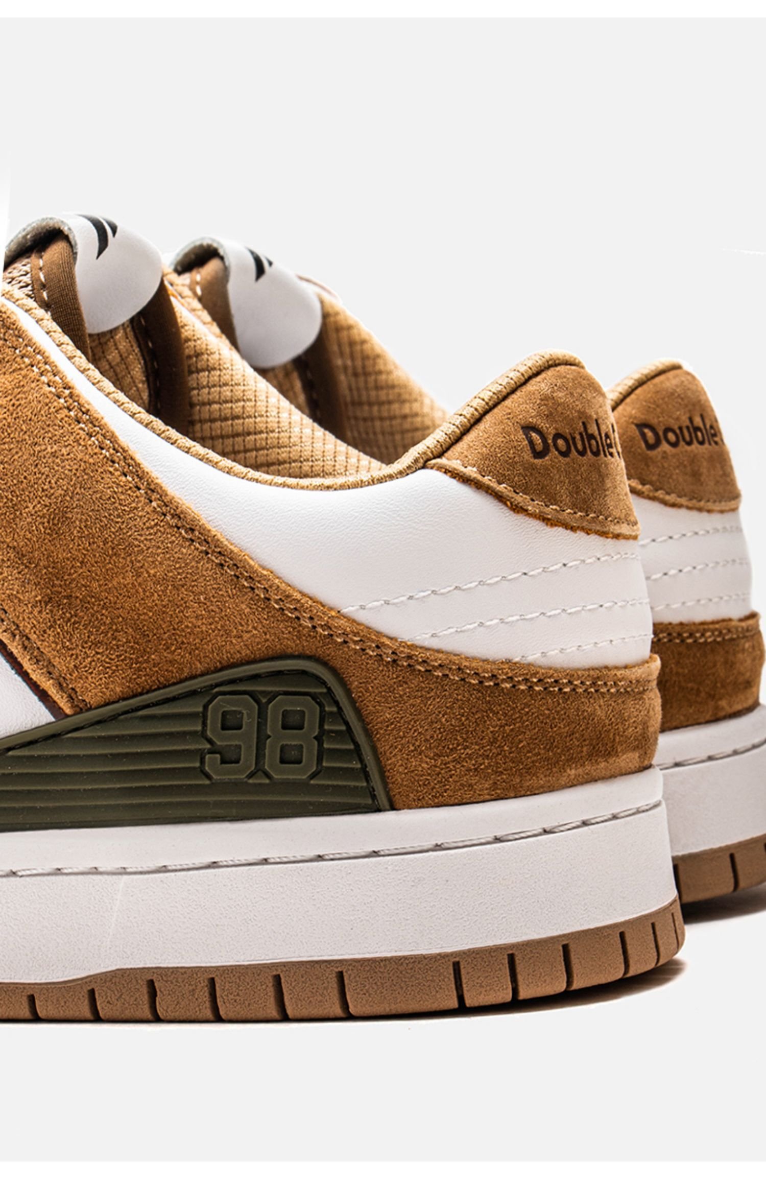 Retro Casual Sneakers - Image 7